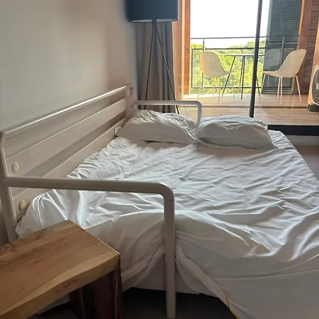 Superbe T2 Les Pieds Dans L'eau Pianottoli-Caldarello (Corsica)